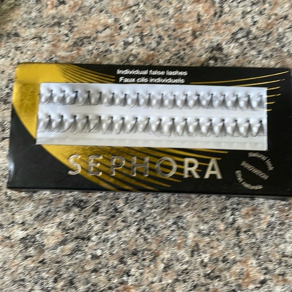 Sephora Lashes - Picture 1 of 2